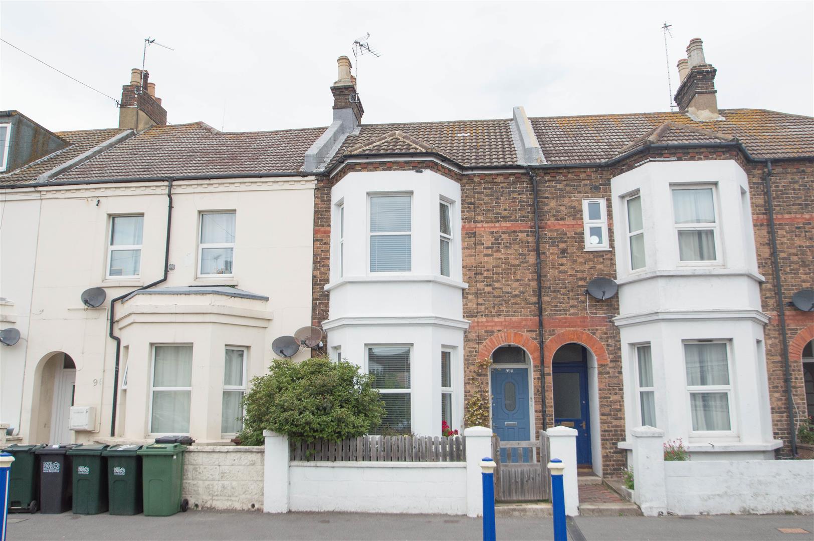 Property Details for Ashford Road Eastbourne East Sussex BN21 3TE